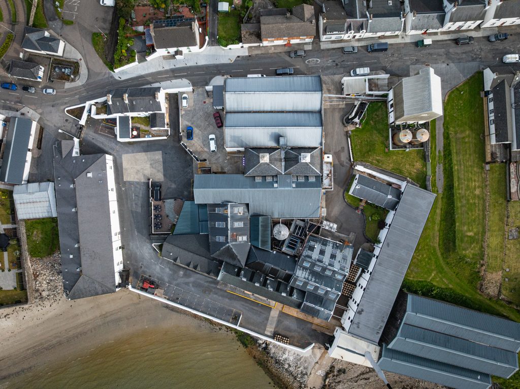 Bowmore Distillery, Islay gallery image 1